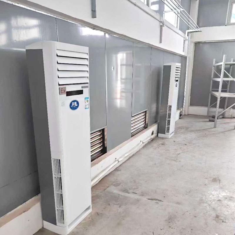 英騰3匹柜機(jī)安裝現(xiàn)場(chǎng) 垃圾處理廠使用